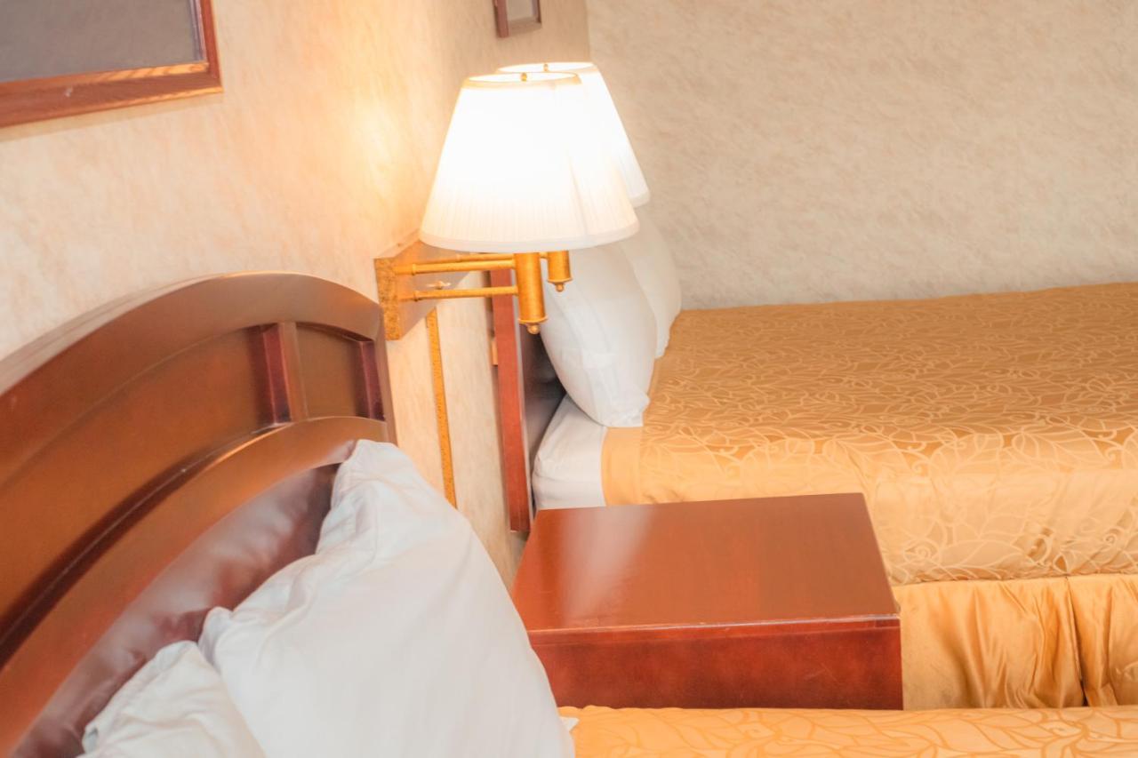By Marifah Hotel